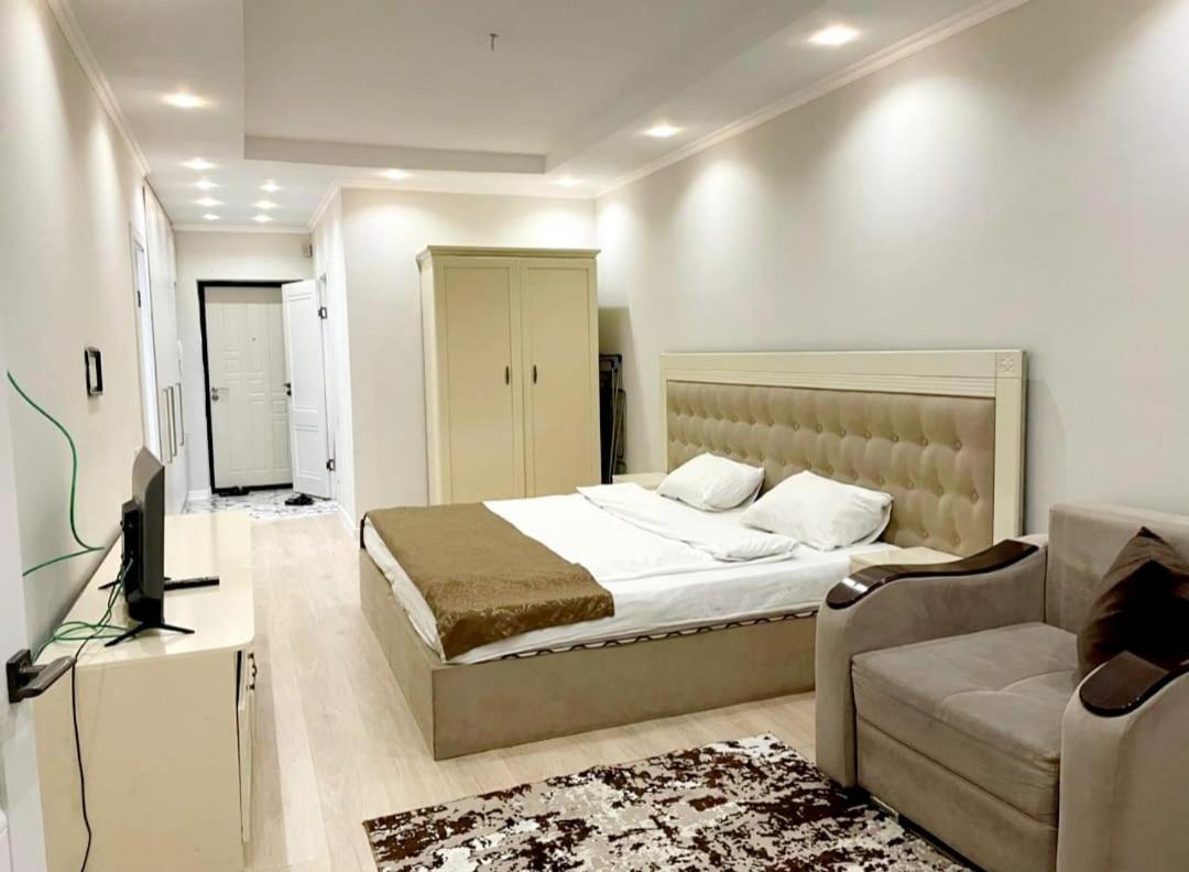 Gold Boutique Hotel Алма Ата Екстериор снимка